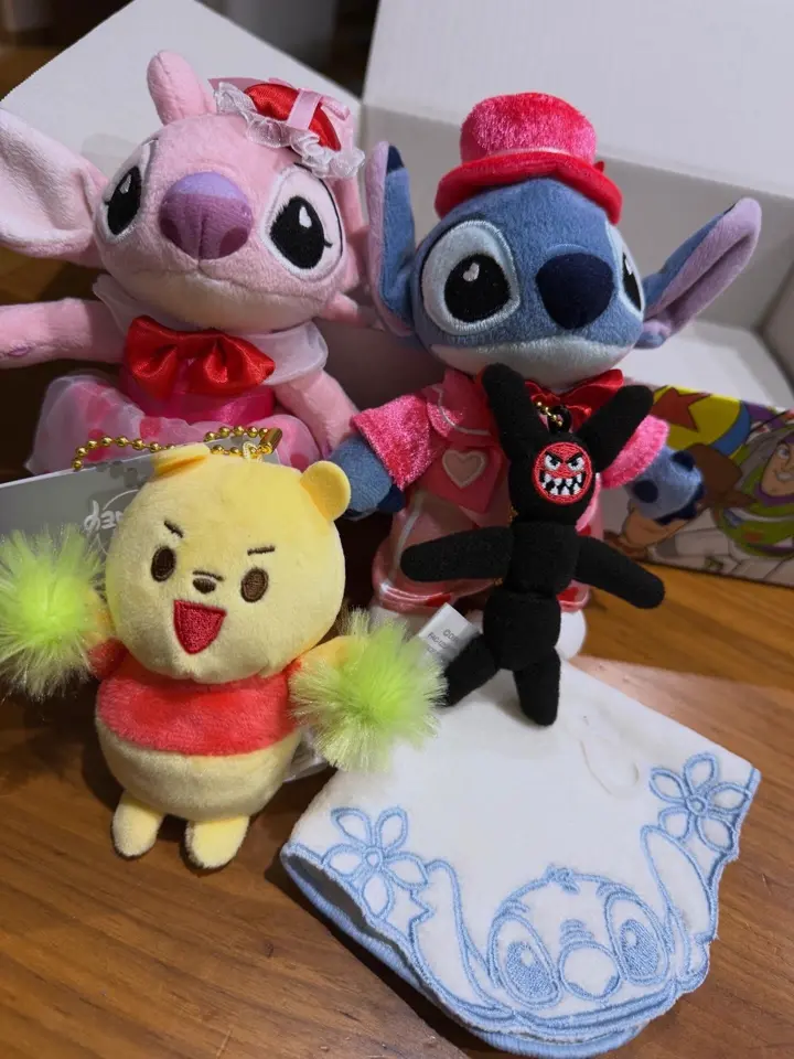 ディズニー 哺乳瓶キーホルダー クリスマス ミッキー ミニー ドナルド プーさん ディズニー 哺乳瓶キーホルダー クリスマス ミッキー ミニー ドナルド