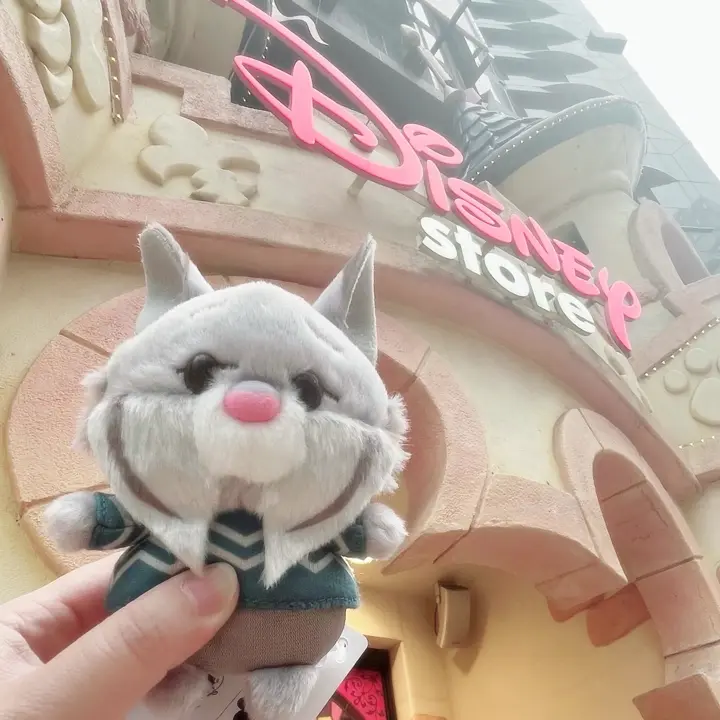 公式】ディズニーストア.jp | 【再入荷】パウバート ぬいぐるみ うる