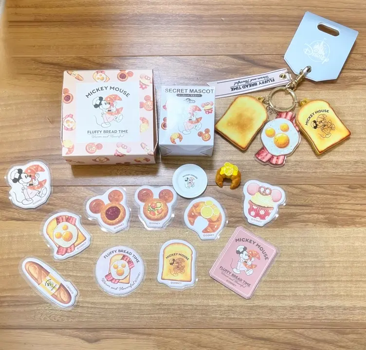 【5点】ディズニーストア　シークレットマスコット　パンケーキ　プリン 公式】ディズニーストア.jp | 【再入荷】ミッキー シークレット