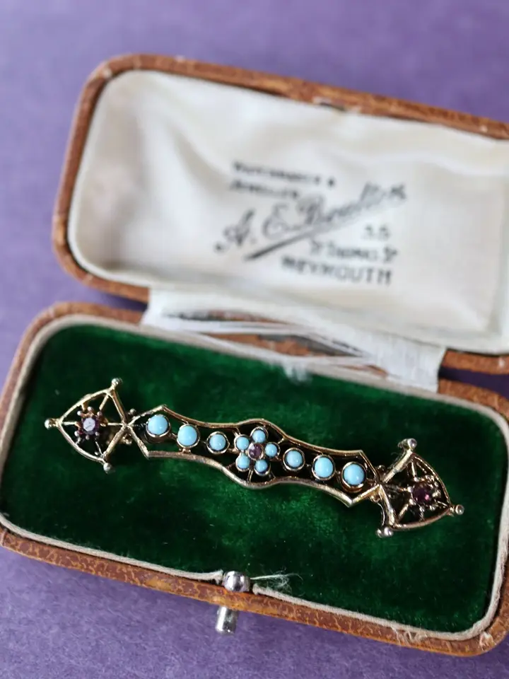 アンティークジュエリー専門店 Amelie Antique 公式通販