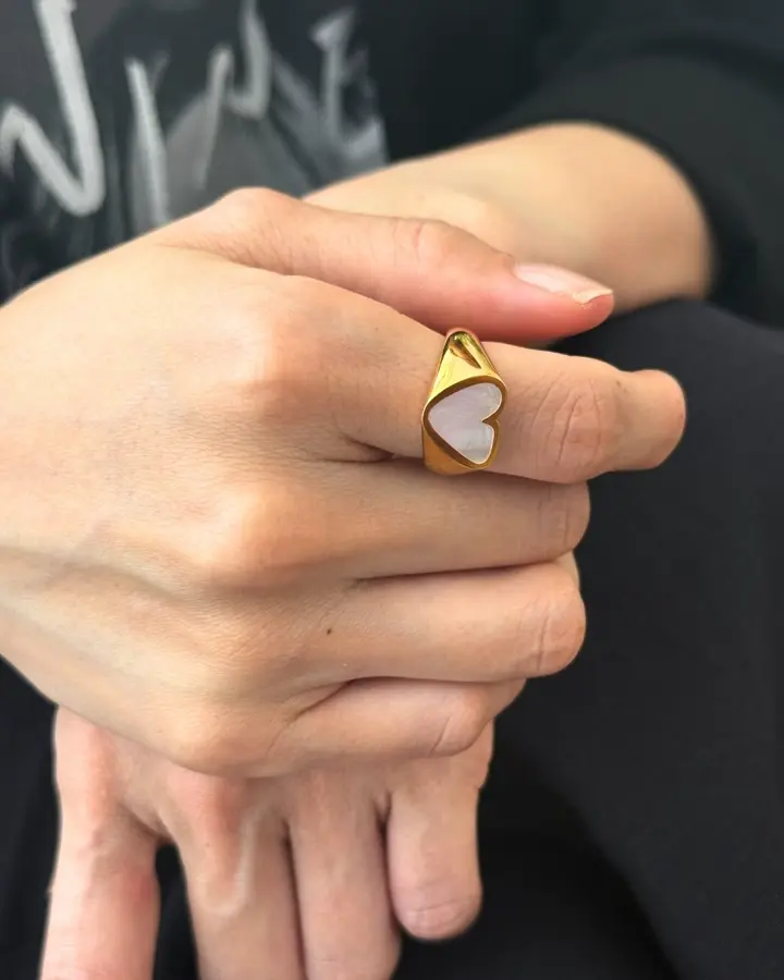 PREEK プリーク Rough Heart Stone リング Mother of pearl – CALIDA