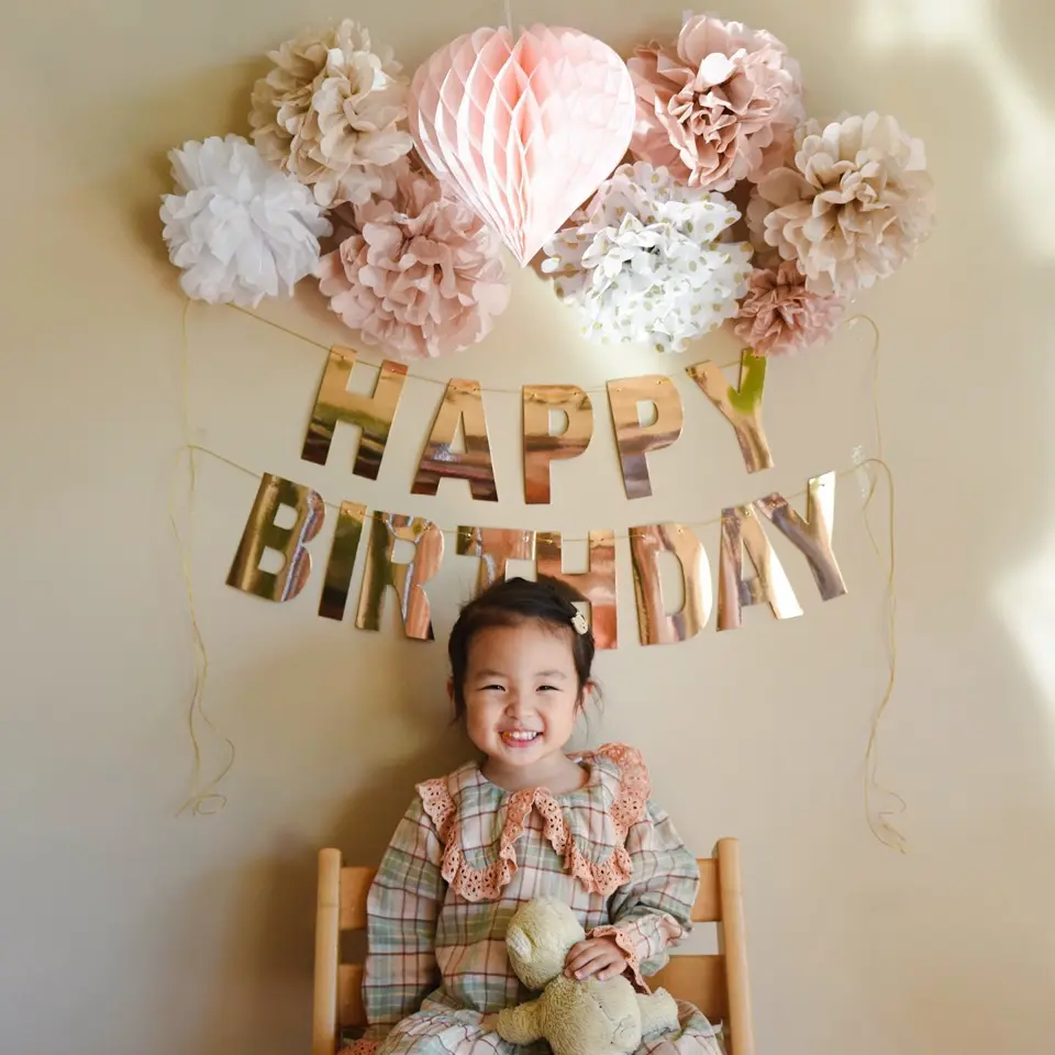 ハニカムボール | 誕生日・結婚式の飾り - リトルレモネード