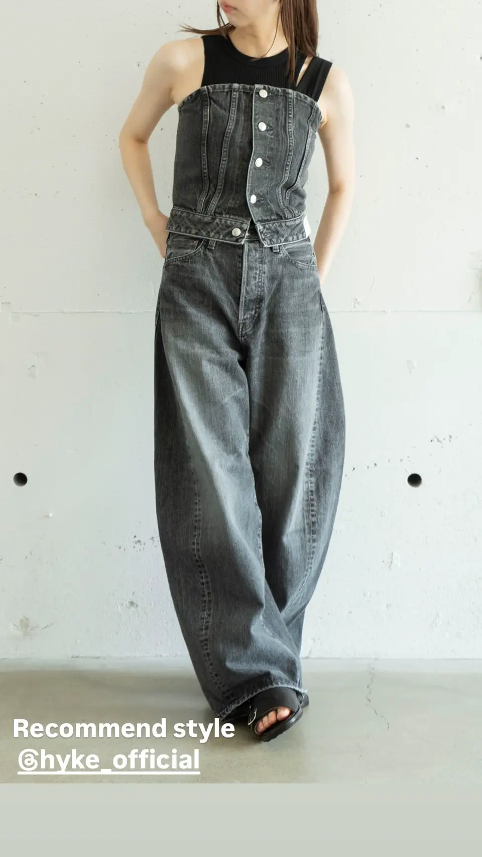 【HYKE】 DENIM STRAPLESS TOP ビスチェ　サイズ1 HYKE＞ ハイクデニムビスチェ DENIM STRAPLESS TOP - メルカリ