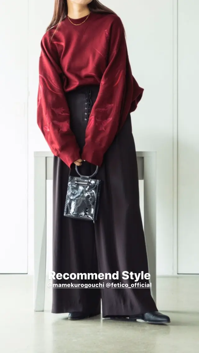 ＜Mame Kurogouchi＞マメクロゴウチ　スウェットトップス　美品 Floral Motif Embroidered Sweatshirts-フローラルモチーフエンブロイ