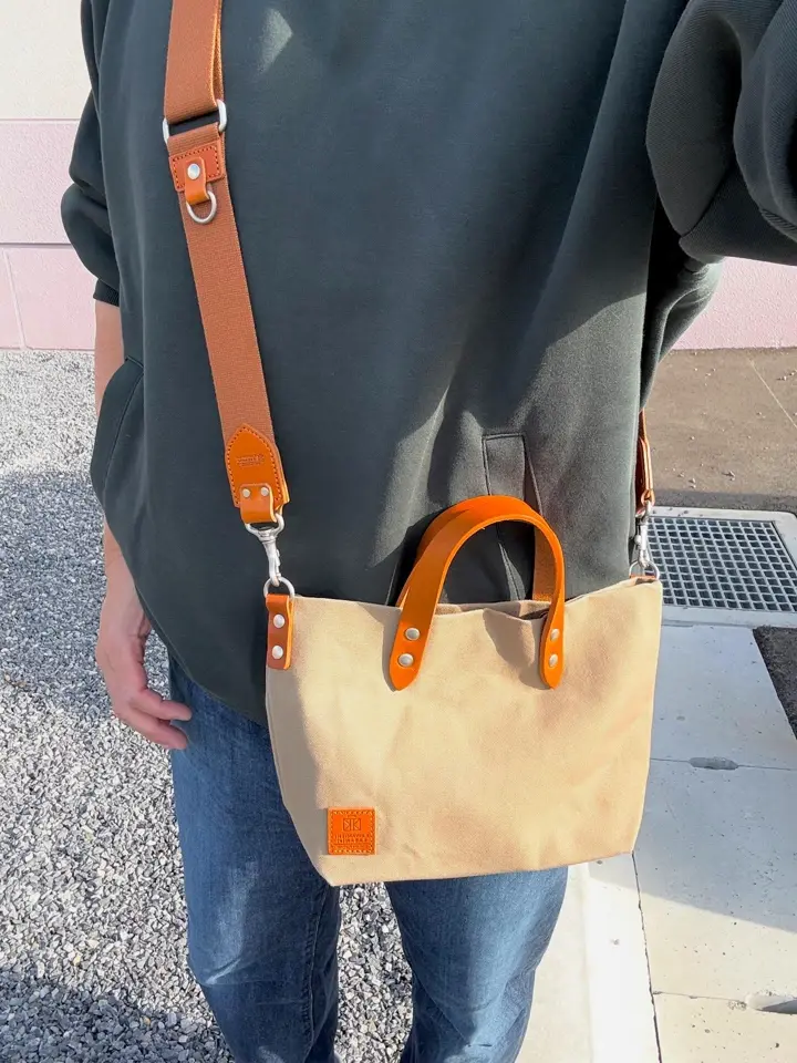 かわいい2way トートアーミーダック×瀬戸内レザー製 minimon［ミニモン