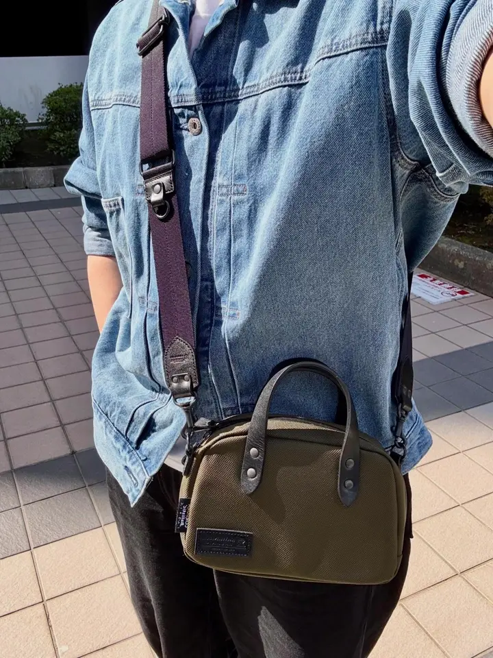 ミニボストン×栃木レザーハンドル｜ファスナー付きで安心｜コーデュラ