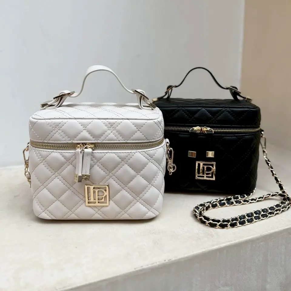 LIP SERVICE(リップサービス) TOP｜atomicboxx（アトミック