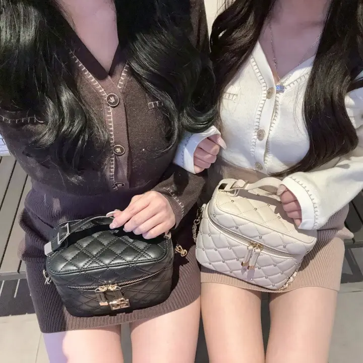 LIP SERVICE（リップサービス）｜ チェーンステッチクラシカル