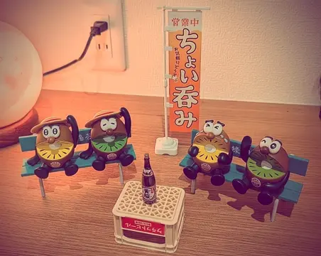 17931388922800805_t_360.webp?