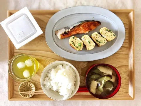 新潟直送計画】出産内祝いギフト 「ちびっこめ」の名入れ体重米 – 新潟