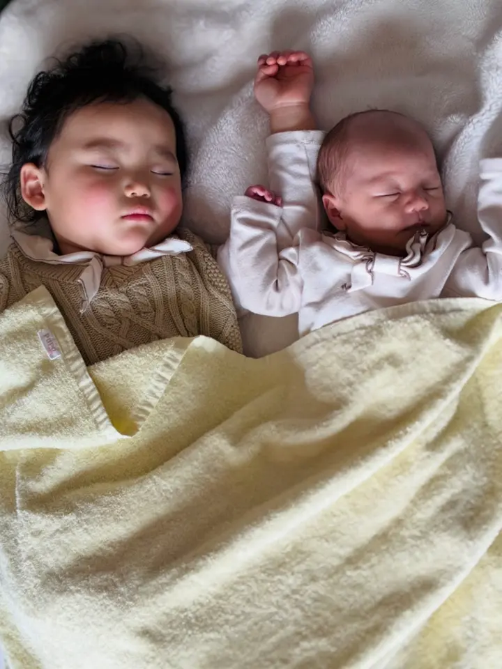 赤ちゃんのための正方形バスタオル[90×90cm][日本製]- ベビー服・出産