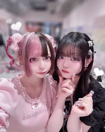 18044931539455709_t_360.webp?