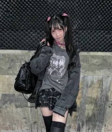 18036928625137606_t_360.webp?