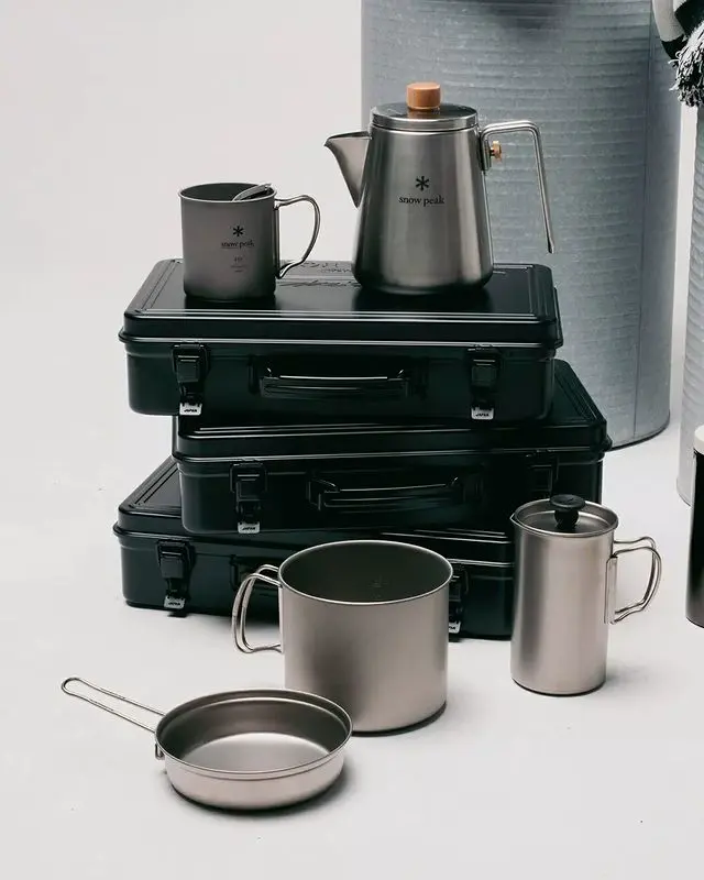 トランク型工具箱 T-360 BK(ブラック) | 東洋スチール株式会社 トランク型工具箱 T-360 BK(ブラック) | 東洋スチール株式会社