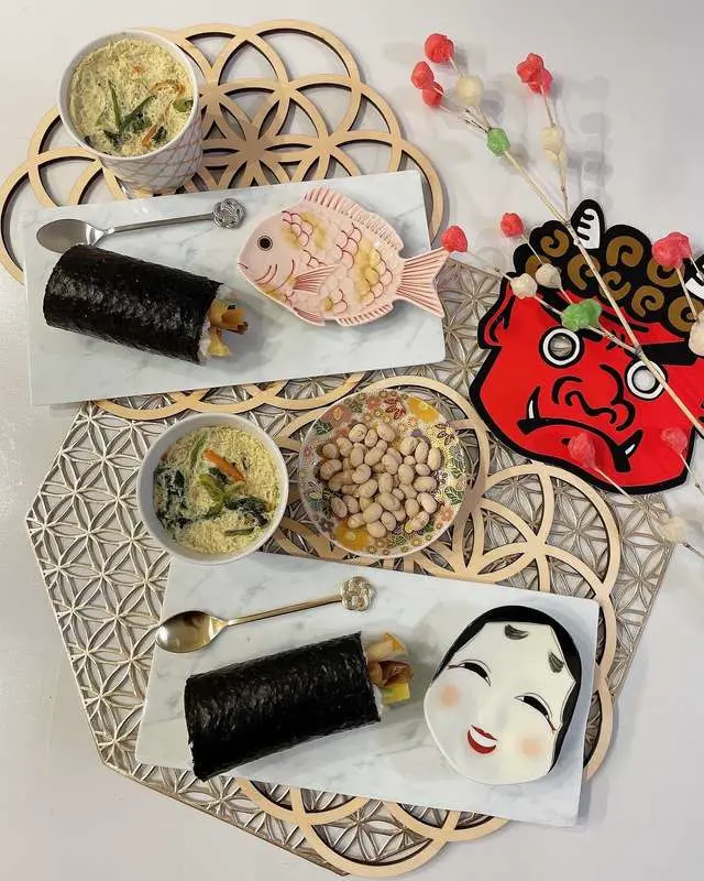 九谷焼 花詰 小皿 ｜ 四季折々のおしゃれな和食器通販サイト