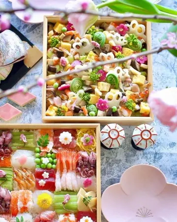 有田焼 錦桜ぼんぼり形 珍味入れ ｜ 四季折々のおしゃれな和食器通販