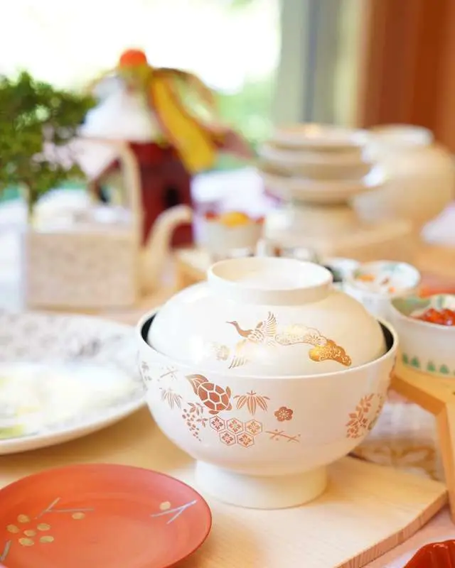 【新品未使用】組子金襴　古伊万里7号皿（化粧箱入り）FOURGRACEオリジナル 組子金襴 古伊万里 7号皿（化粧箱入り）FOURGRACEオリジナル