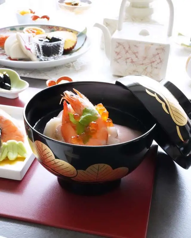 波佐見焼 市松 （金） 角取り皿 ｜ 四季折々のおしゃれな和食器