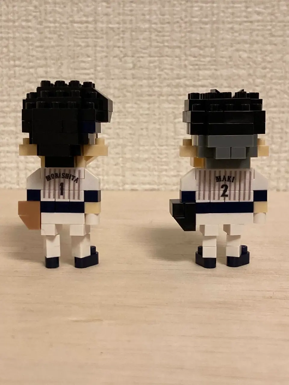 n-fig 侍ジャパン ユニフォーム＆ヘルメット 佐藤輝明｜ナノブロックの