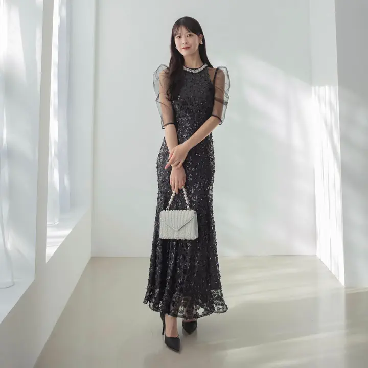 SOLD OUT】ビジューネックスパンコールシアーマーメイドワンピースドレス