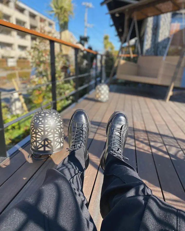 ブーツ | M6077 ETHAN / BLACK CALF (RIDGEWAY SOLE) - Tricker's