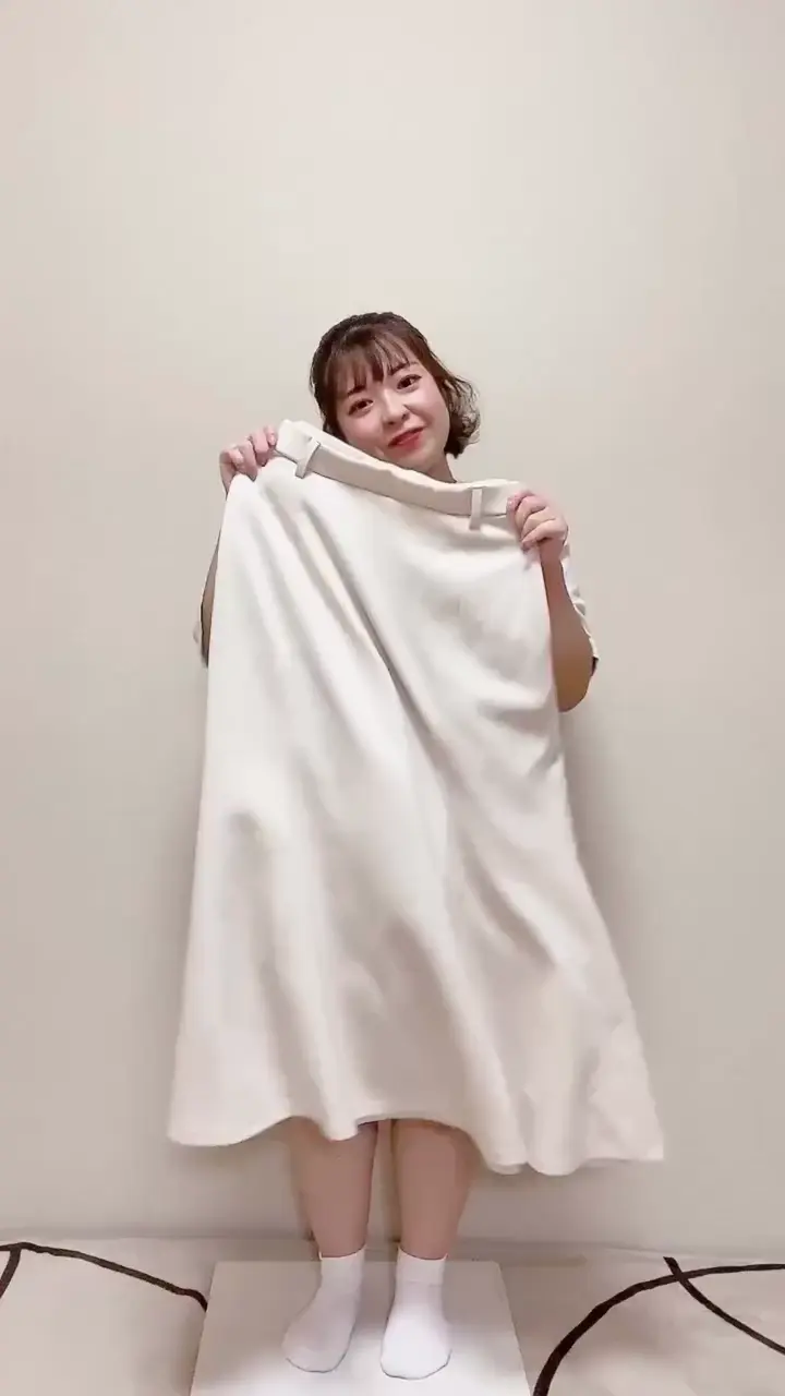 komomo_pochaの投稿(1428172780611862528)