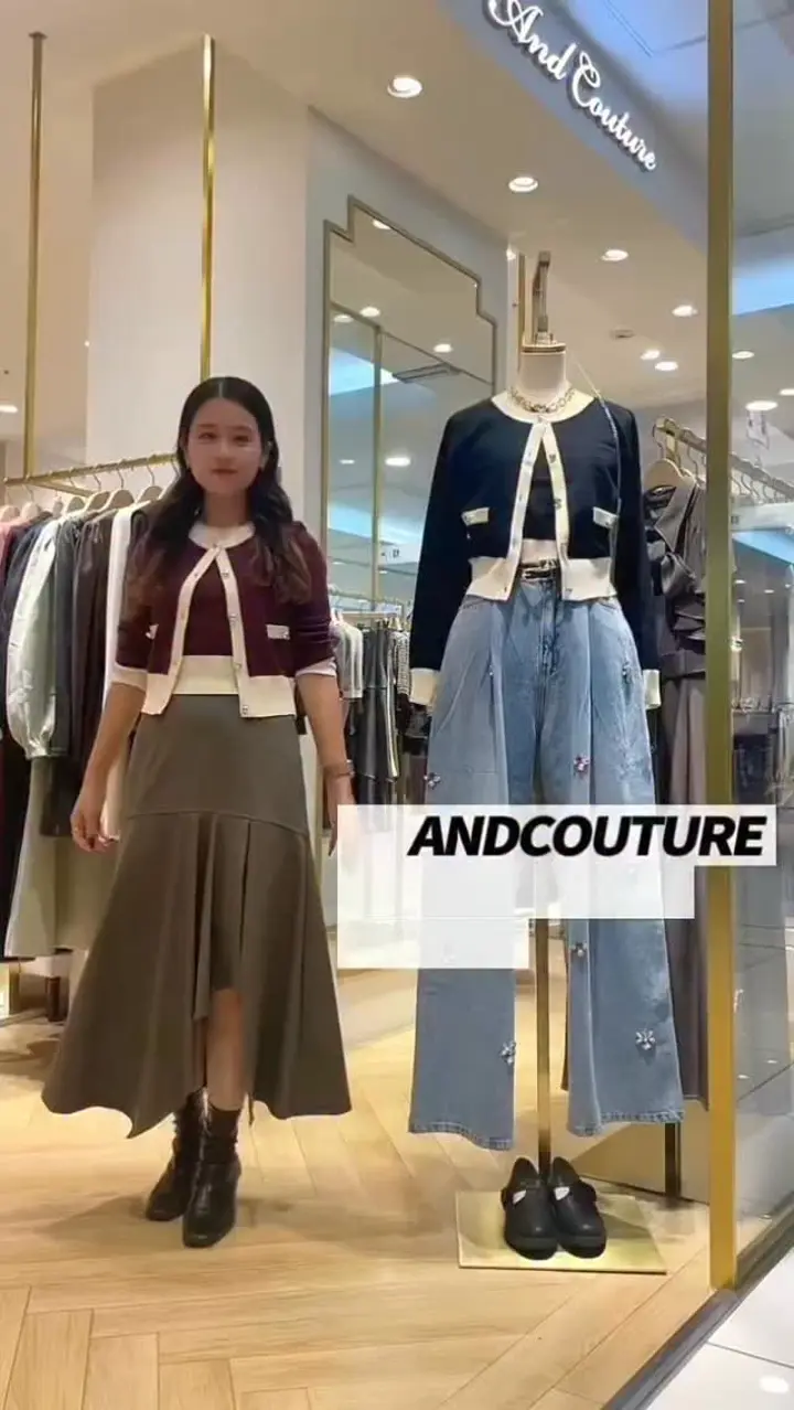 バイカラーアンサンブルニット