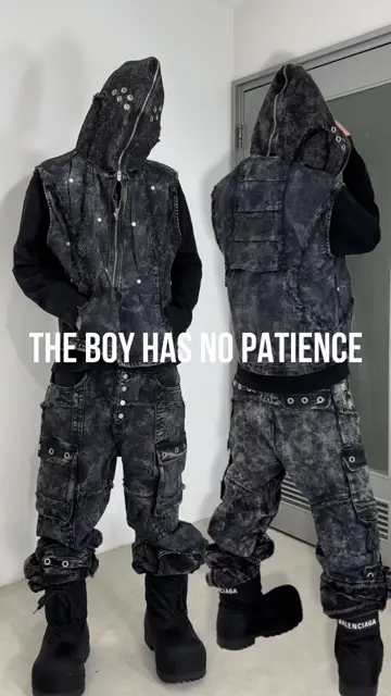 The Boy Has No Patience】ECLIPSE OF THE BLOOD MOON BRUSHED