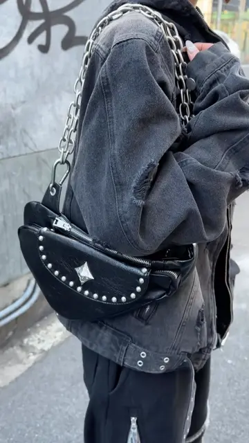 DIG YOUR OWN GRAVE】CHAIN SHOULDER BAG | OUR BRAND,DIG YOUR OWN