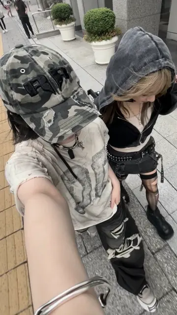 人気! COZY WORLDWIDE * 005 CHAOS DREAM WAXED Tシャツ 送関込 005 CHAOS DREAM