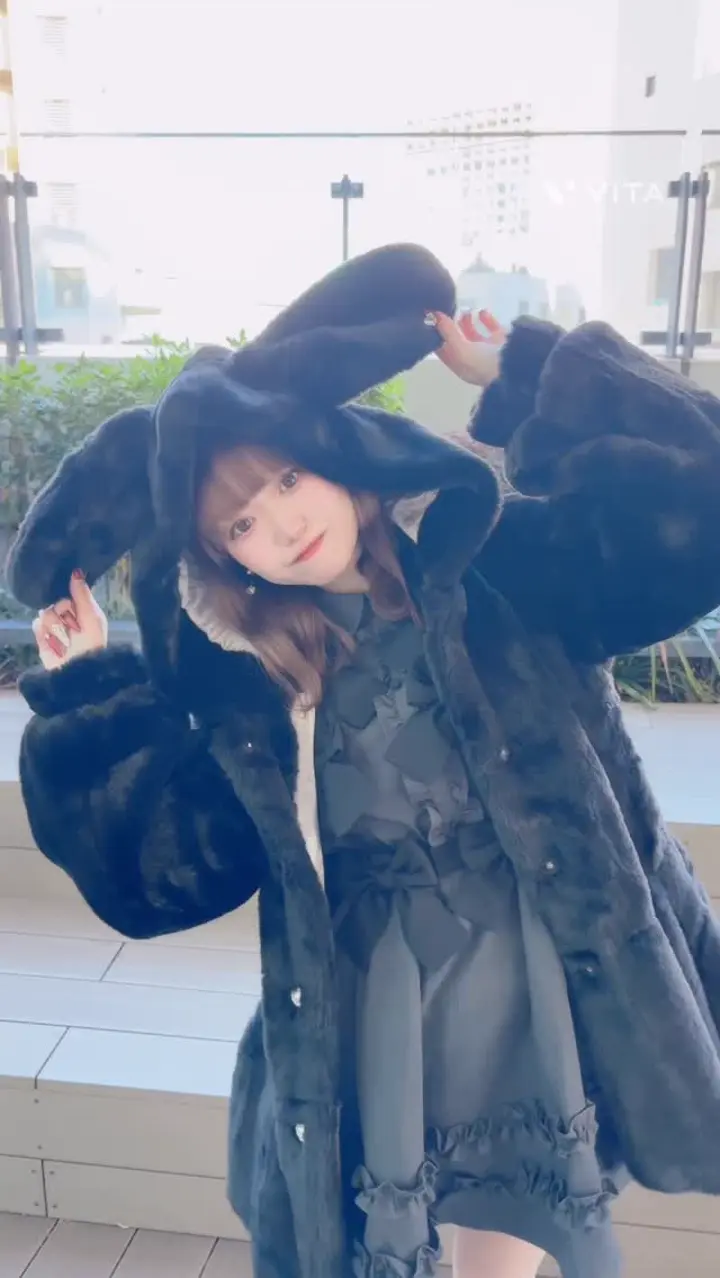 うさみみエコファーコート – BUNNY APARTMENT