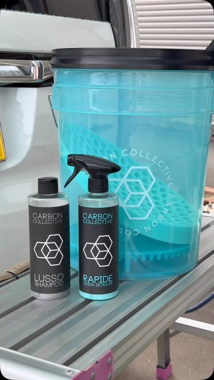 CARBON COLLECTIVE（カーボンコレクティブ）】Clear Teal Detailing