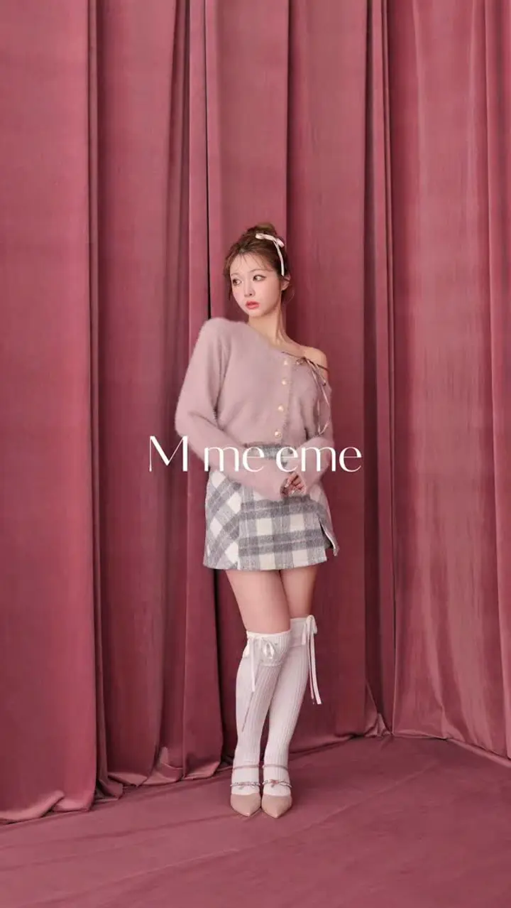 M me eme フェザーカラーミニワンピース　店舗限定カラー　ピンク M me eme フェザーカラーミニワンピース 店舗限定カラー ピンク