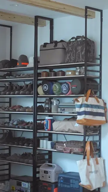 ブルックリンテイスト頑丈突っ張りラック 幅60cm奥行33cm高さ218