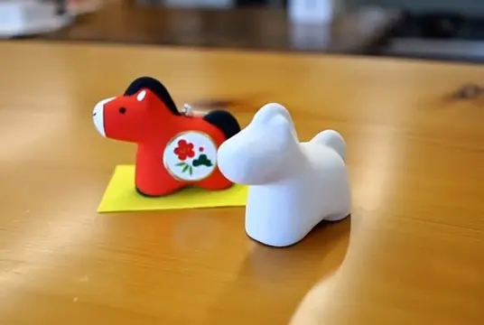 干支午 【ﾊﾘｺｵﾝﾗｲﾝ限定】| 白仕上げ 無地 - ハリコ オンライン