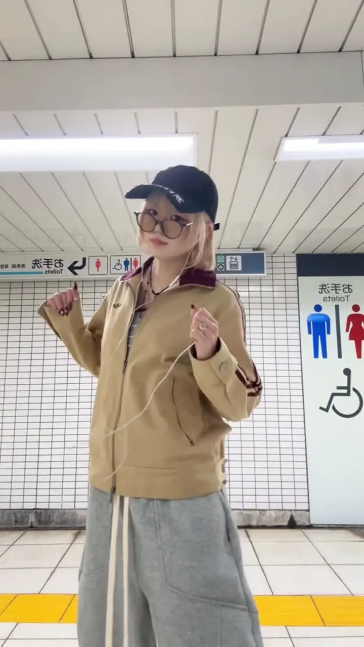 ____kmt._ – YOLO（ヨロ）｜ファッション通販