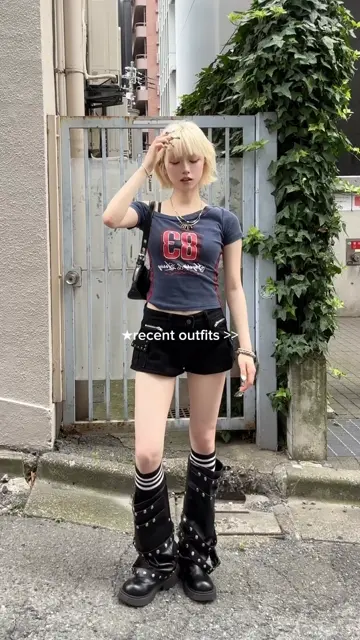 スタッズカーゴデニムショートパンツ – ANDOR ONLINE