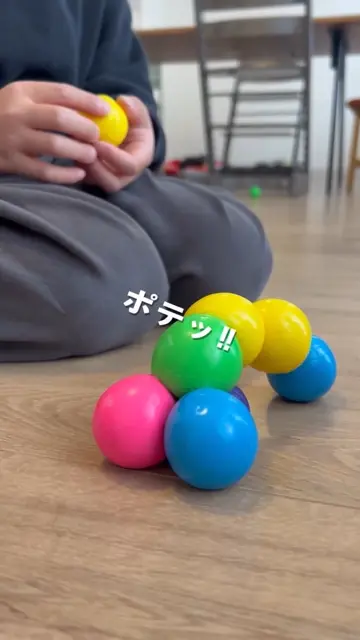 18082829932609242_t_360.webp?