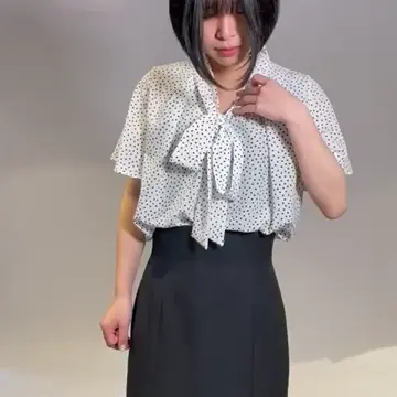 アドーアフレアスリーブブラウス 000000035968-01-l.jpg?t=