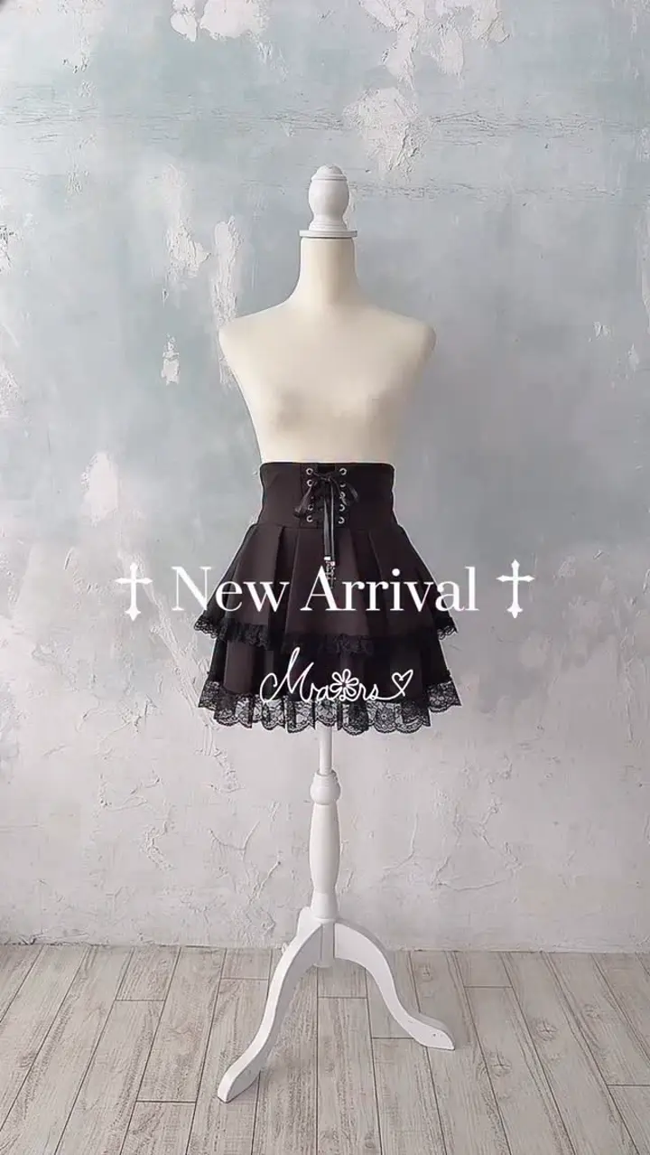 未使用！ MARS マーズ ハートチャーム付き リボンレースニーハイソックス MA*RS】ハートロックチャームりぼん付きニーハイ - ブラック