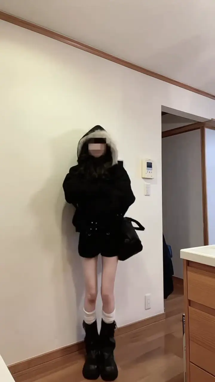 即納】フード付きファーコート