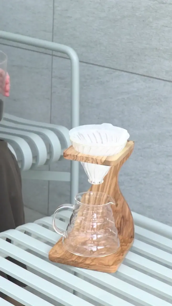 V60オリーブウッドスタンドセット –コーヒーセットなら HARIO NETSHOP