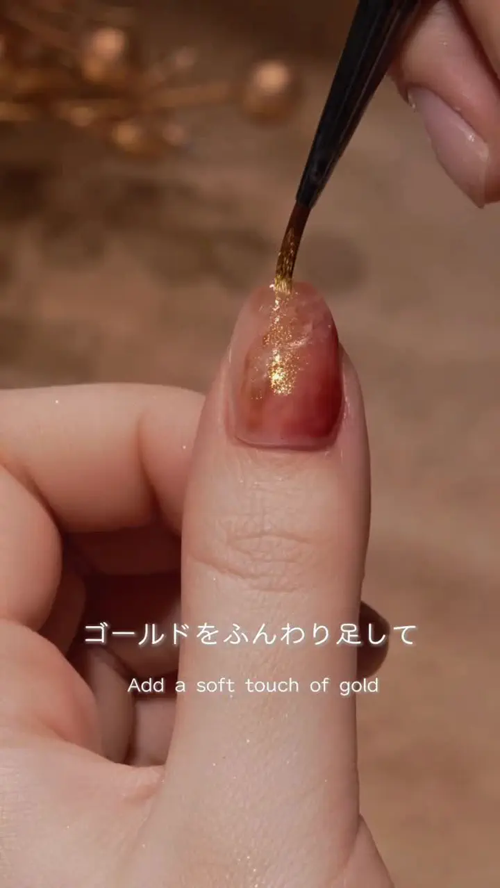 当日発送】水光ネイルレッドゴールドニュアンスミラーオーバルネイルチップ