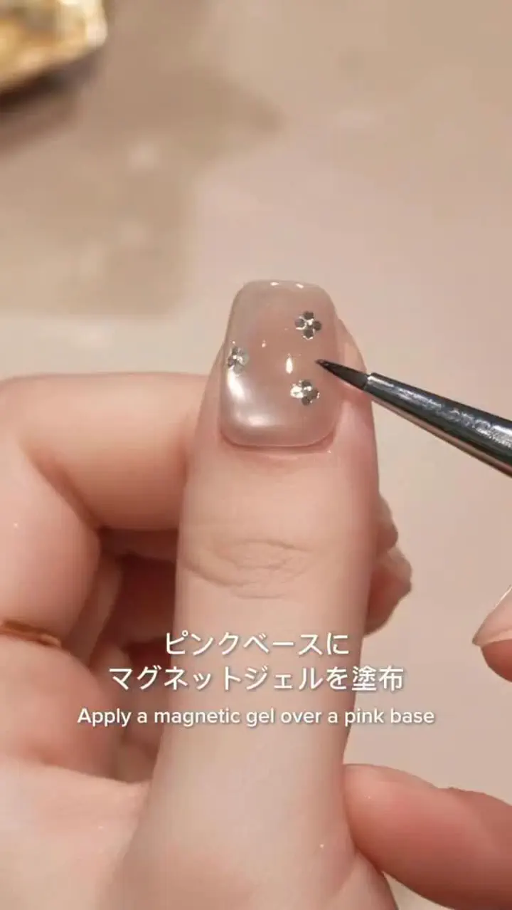 当日発送】水光ネイルピンクワンカラーフラワーライクパールホロ