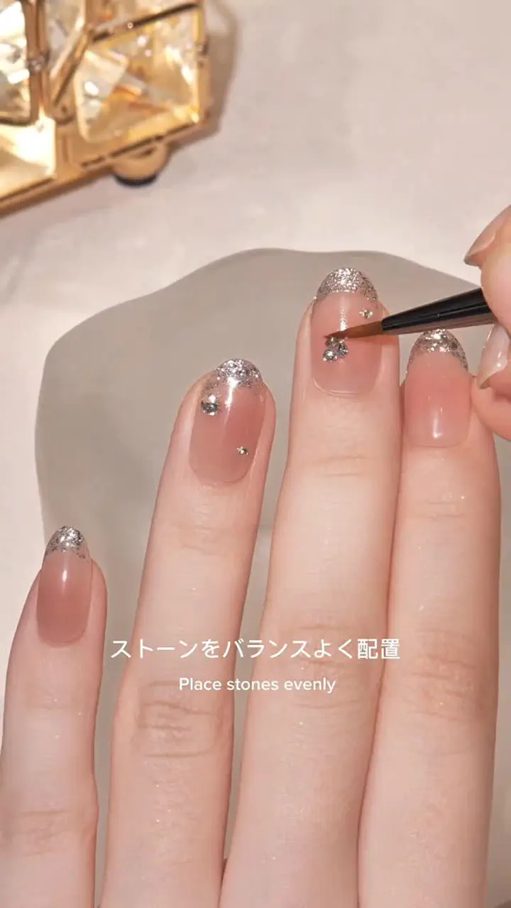 当日発送】水光ネイルピンクベースシルバーラメホログラムフレンチ
