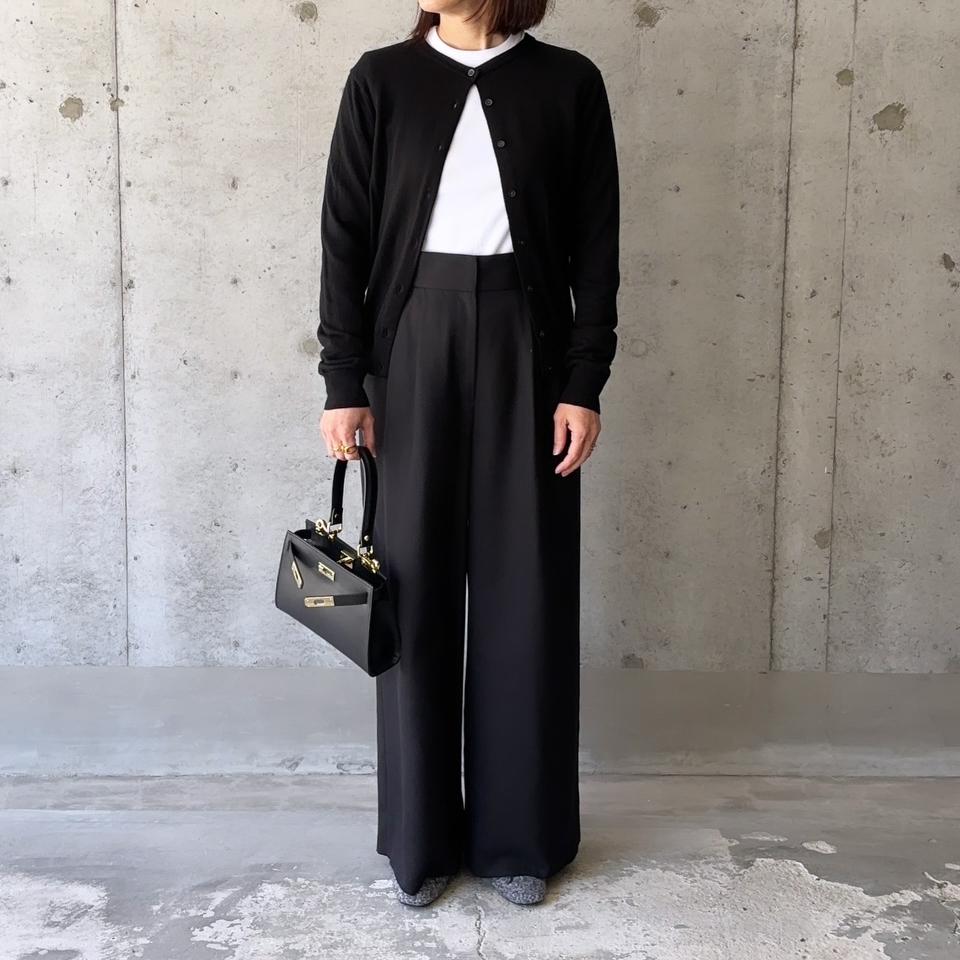 ほぼ新品未使用 STYLEDELI（スタイルデリ） パンプス ブラック　匿名配送 カーリーボアのローヒールリボンパンプス | SESTO(セスト