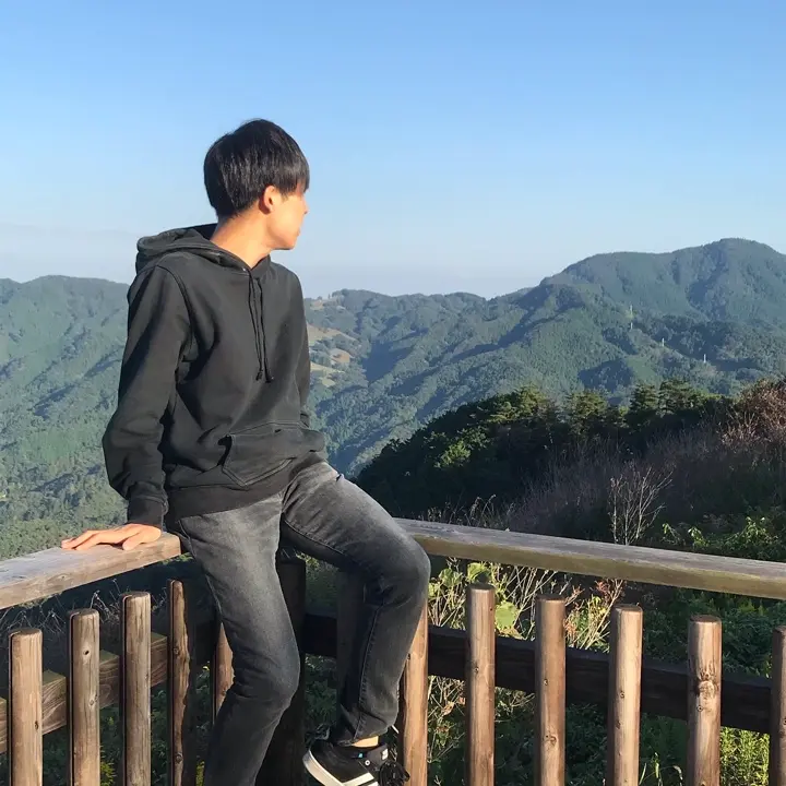 スタッフ仲田 翔太