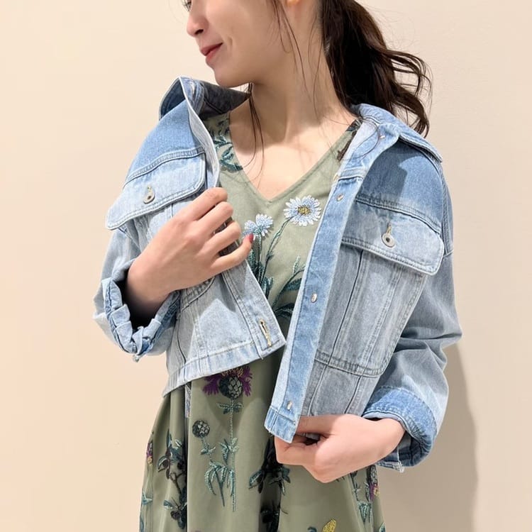 Aya.