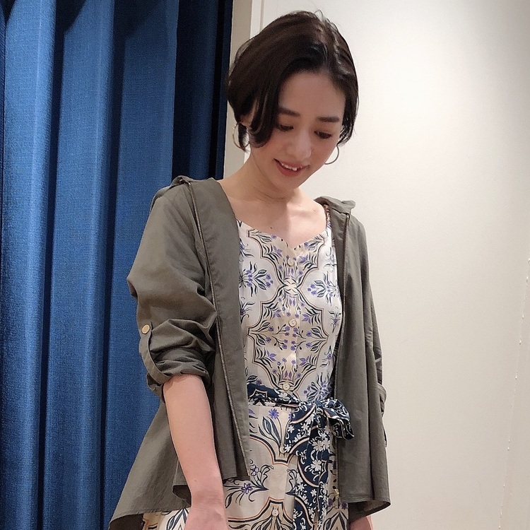 西村　友花