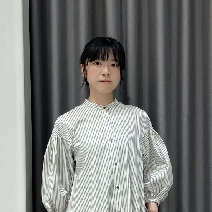 オンワード「組曲」アイボリー ストライプ 長袖シャツ オンワード「組曲」アイボリー ストライプ 長袖シャツ - メルカリ
